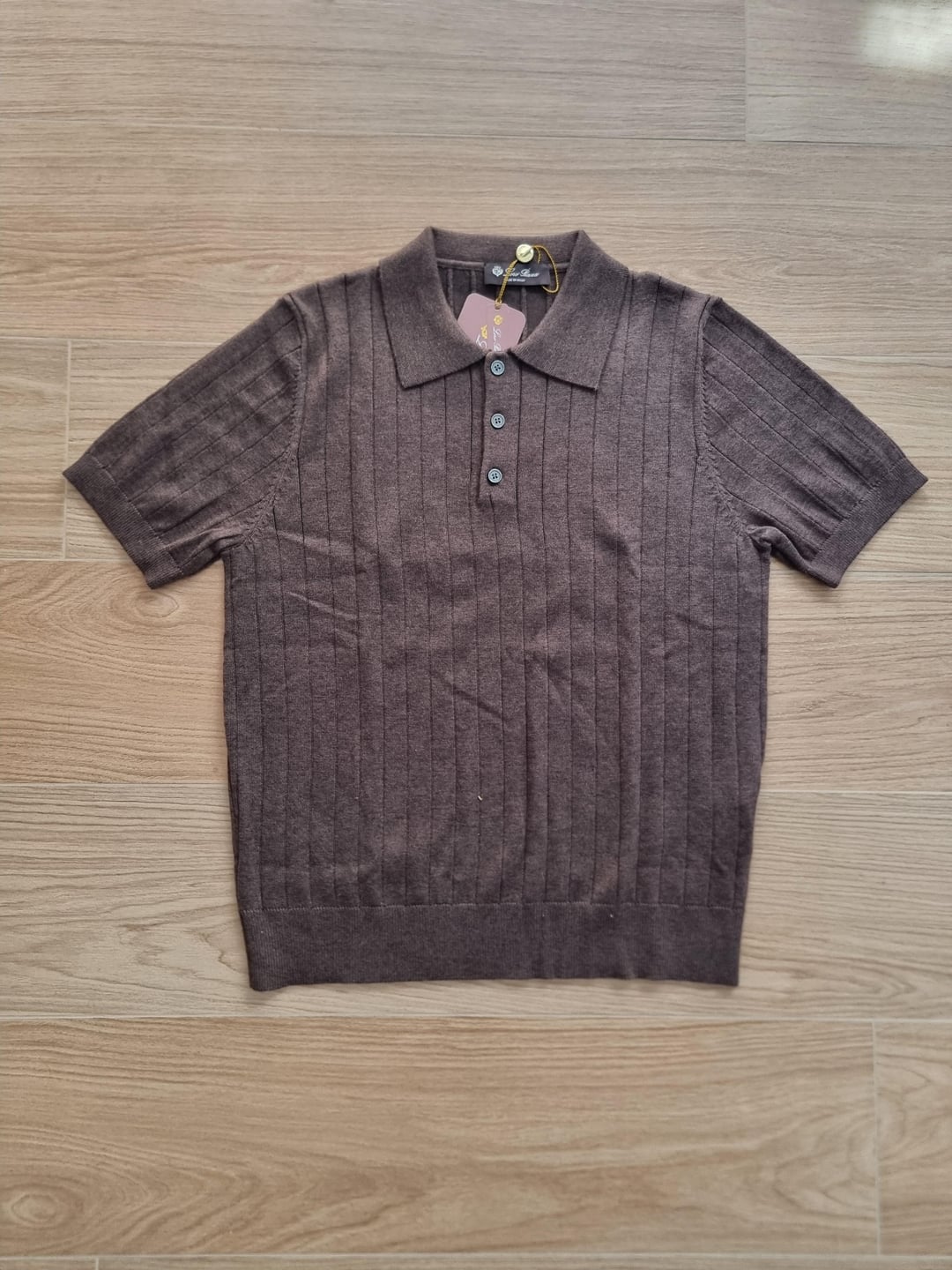Old-money haul with polos, linen pieces and Stone Island shorts — photo 11